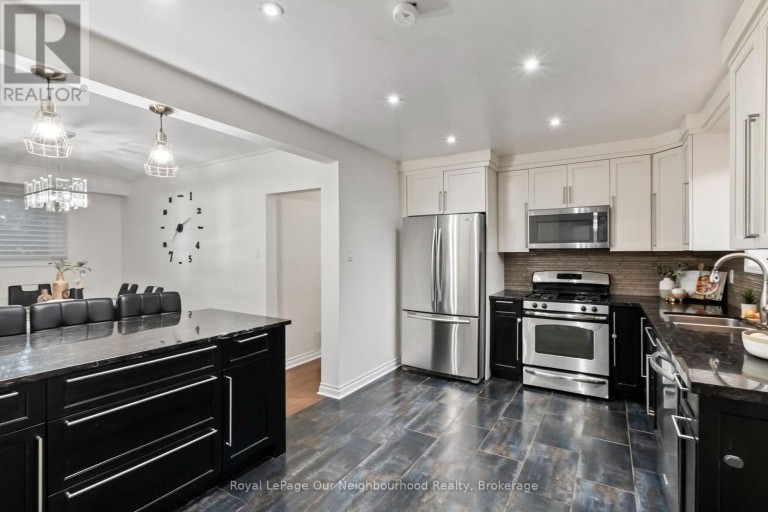 45 CHIPPER CRESCENT, Toronto (Eglinton East), Ontario, M1K4R4
