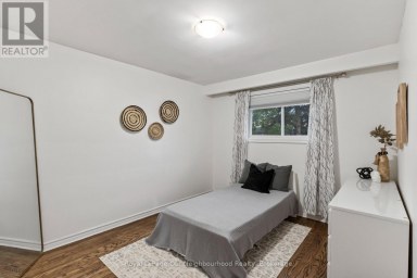 45 CHIPPER CRESCENT Toronto (Eglinton East) Ontario photo 7