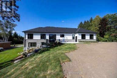 47 BLUMENWEG Scugog Ontario photo 40