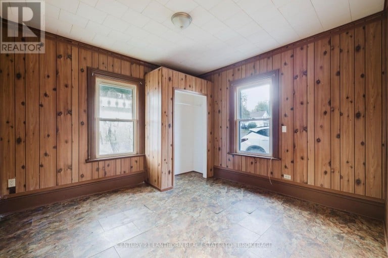 64 GREEN STREET, Deseronto (Deseronto (Town)), Ontario, K0K1X0