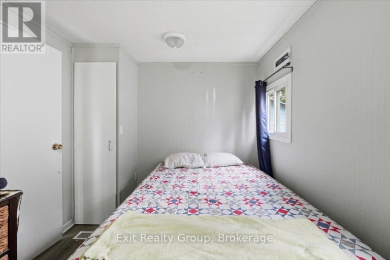 63 - 63 WHITES ROAD, Quinte West (Sidney Ward), Ontario, K8V5P5