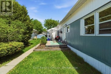 63 - 63 WHITES ROAD Quinte West (Sidney Ward) Ontario photo 16