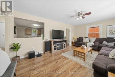 584 WOLFE STREET Peterborough (Town Ward 3) Ontario photo 10