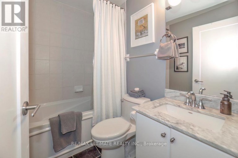 2607 - 18 YORKVILLE AVENUE, Toronto (Annex), Ontario, M4W3Y8
