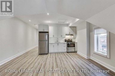 A - 235 DAVENPORT ROAD Toronto (Annex) Ontario photo 3