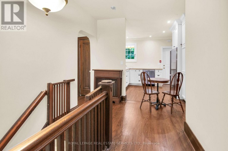 2ND FLOOR - 113 CHAPLIN CRESCENT, Toronto (Forest Hill South), Ontario, M5P1A6