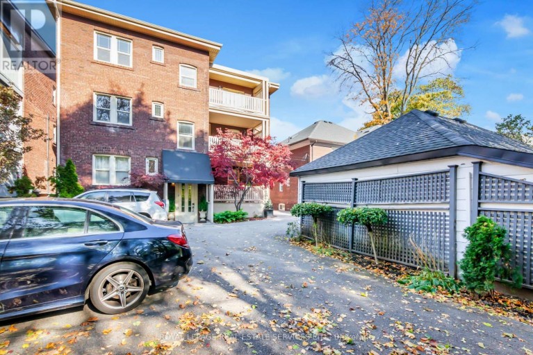 2ND FLOOR - 113 CHAPLIN CRESCENT, Toronto (Forest Hill South), Ontario, M5P1A6