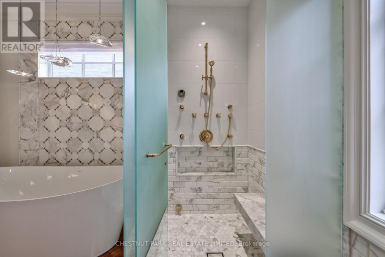19 WHITEHALL ROAD, Toronto (Rosedale-Moore Park), Ontario, M4W2C5