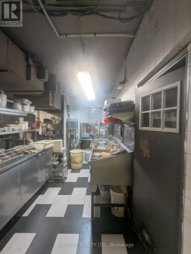 3305 YONGE STREET, Toronto (Lawrence Park North), Ontario, M4N2L8