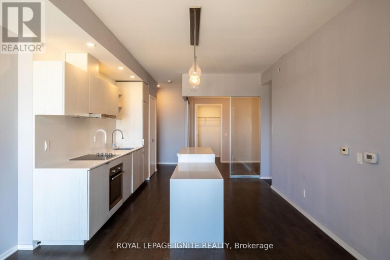 605 - 12 BONNYCASTLE STREET, Toronto (Waterfront Communities), Ontario, M5A0C8