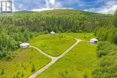 1734 HIGHWAY 518 E HIGHWAY Kearney Ontario photo 20