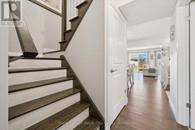 140 HALLS DRIVE Centre Wellington (Elora/Salem) Ontario photo 20