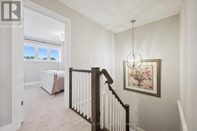 140 HALLS DRIVE Centre Wellington (Elora/Salem) Ontario photo 21