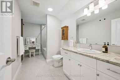140 HALLS DRIVE Centre Wellington (Elora/Salem) Ontario photo 24