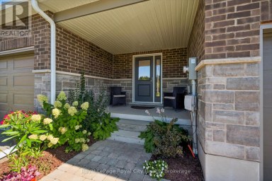 140 HALLS DRIVE Centre Wellington (Elora/Salem) Ontario photo 4