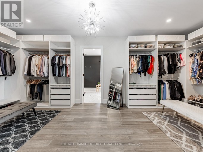 2166 10TH SIDE ROAD, Bradford West Gwillimbury, Ontario, L3Z2K9