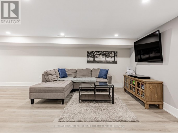2166 10TH SIDE ROAD, Bradford West Gwillimbury, Ontario, L3Z2K9