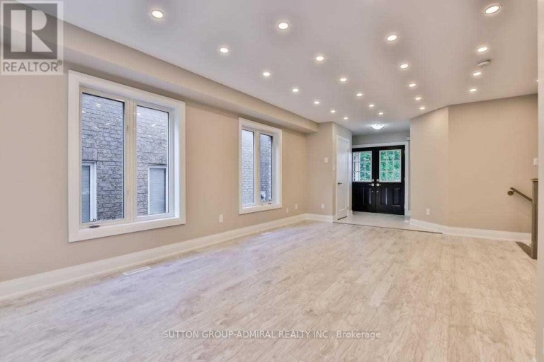 99 MAPLE SUGAR LANE, Vaughan (Patterson), Ontario, L4J8M8