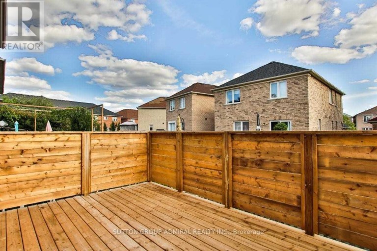 99 MAPLE SUGAR LANE, Vaughan (Patterson), Ontario, L4J8M8
