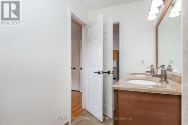 1 LANG DRIVE Barrie (Northwest) Ontario photo 20