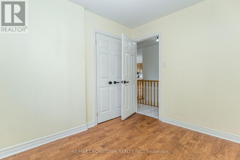 1 LANG DRIVE, Barrie (Northwest), Ontario, L4N7X9