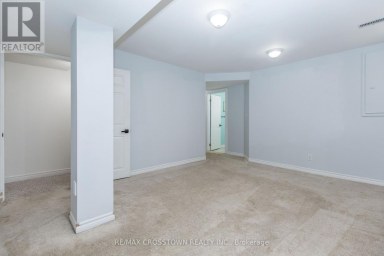 1 LANG DRIVE Barrie (Northwest) Ontario photo 24