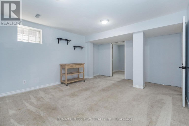 1 LANG DRIVE, Barrie (Northwest), Ontario, L4N7X9