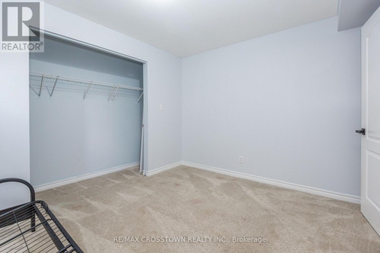 1 LANG DRIVE, Barrie (Northwest), Ontario, L4N7X9