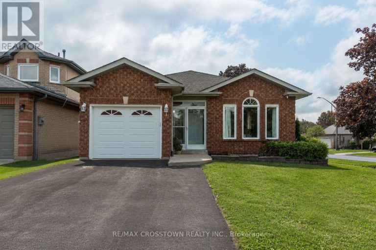 1 LANG DRIVE, Barrie (Northwest), Ontario, L4N7X9