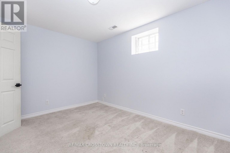 1 LANG DRIVE, Barrie (Northwest), Ontario, L4N7X9