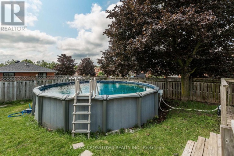 1 LANG DRIVE, Barrie (Northwest), Ontario, L4N7X9
