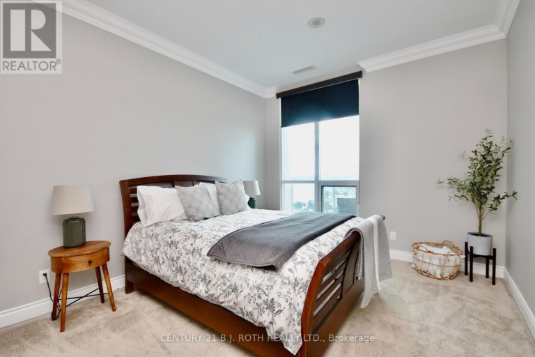 PH11 - 37 ELLEN STREET, Barrie (City Centre), Ontario, L4N6G2