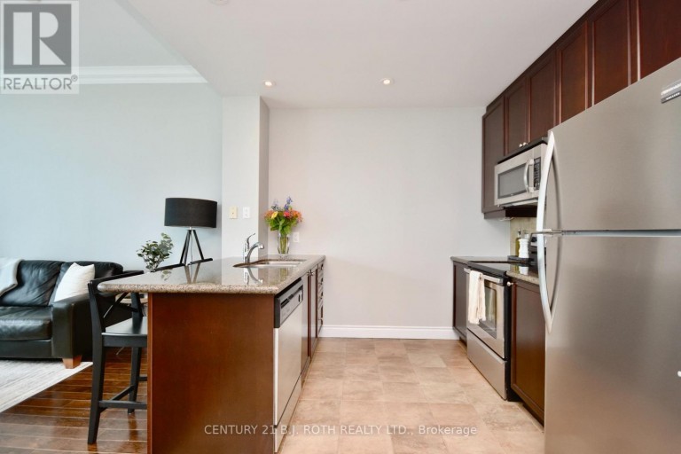 PH11 - 37 ELLEN STREET, Barrie (City Centre), Ontario, L4N6G2