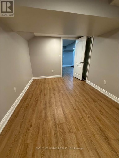 2468 HENSALL STREET, Mississauga (Cooksville), Ontario, L5A2T2