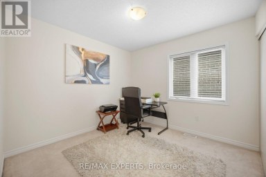 353 CEDAR HEDGE ROAD Milton (CL Clarke) Ontario photo 24