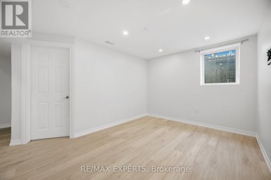 353 CEDAR HEDGE ROAD Milton (CL Clarke) Ontario photo 30
