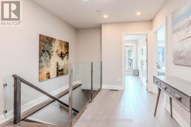 MAIN - 45 WILLIAM STREET, Toronto (Weston), Ontario, M9N2G6