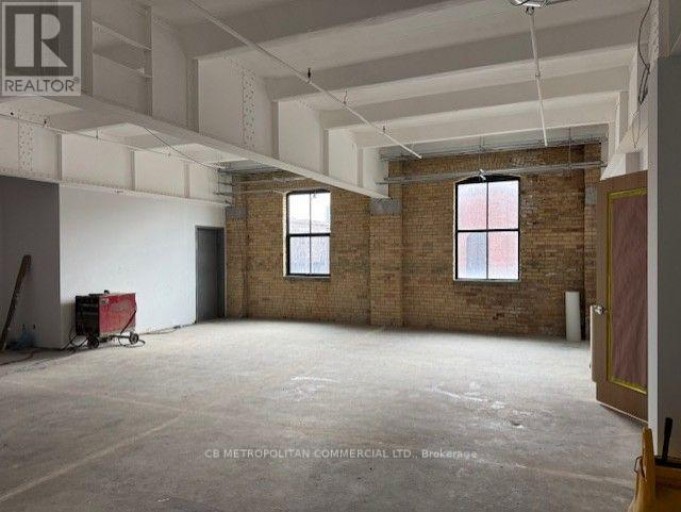 2C - 30 POWERHOUSE STREET, Toronto (Junction Area), Ontario, M6H0C6