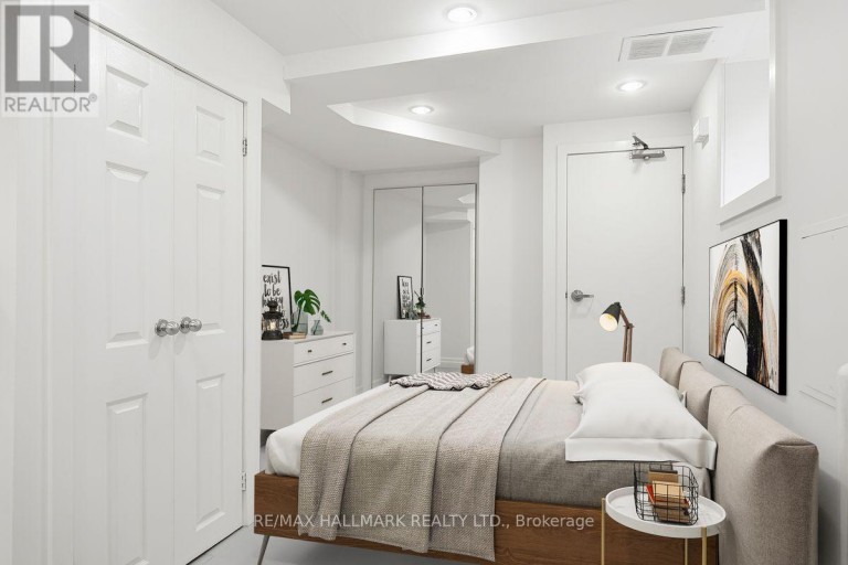 LOWER - 483 PARKSIDE DRIVE, Toronto (High Park-Swansea), Ontario, M6R2Z9