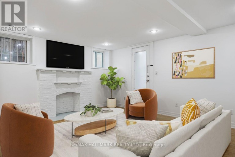 LOWER - 483 PARKSIDE DRIVE, Toronto (High Park-Swansea), Ontario, M6R2Z9