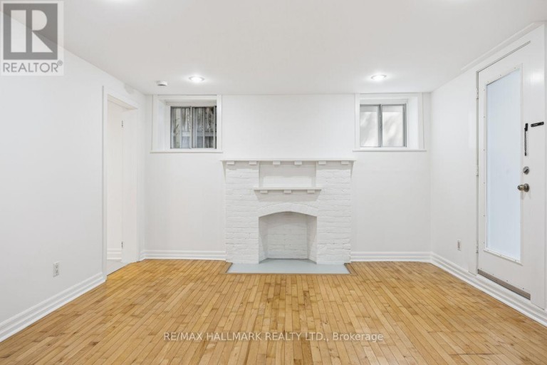 LOWER - 483 PARKSIDE DRIVE, Toronto (High Park-Swansea), Ontario, M6R2Z9
