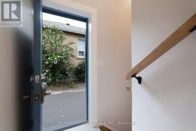57 ENFIELD AVENUE Toronto (Long Branch) Ontario photo 3