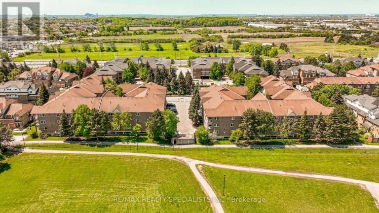 159 - 85 BRISTOL ROAD, Mississauga (Hurontario), Ontario, L4Z3P3