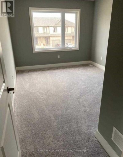 734 CHELTON ROAD, London South (South U), Ontario, N6M0H8