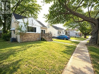 42 UNION STREET St. Catharines (Western Hill) Ontario photo 2