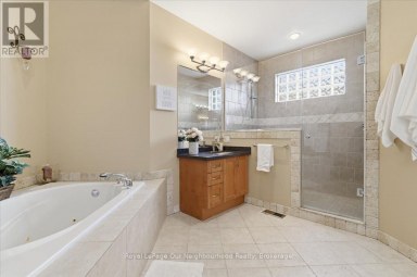1879 APPLEVIEW ROAD Pickering (Dunbarton) Ontario photo 16