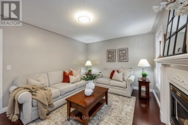 75 BONATHON CRESCENT Clarington (Bowmanville) Ontario photo 15