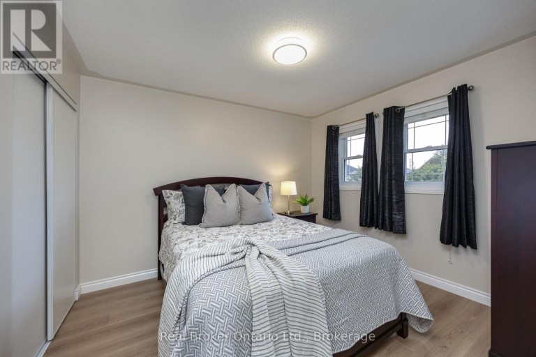 75 BONATHON CRESCENT, Clarington (Bowmanville), Ontario, L1C5B9