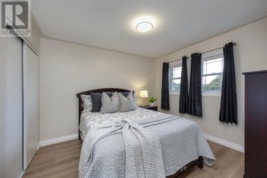 75 BONATHON CRESCENT Clarington (Bowmanville) Ontario photo 32