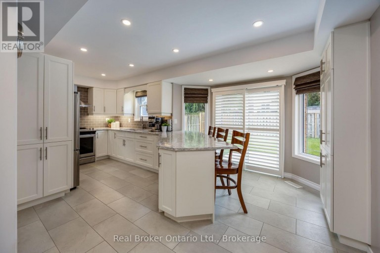 75 BONATHON CRESCENT, Clarington (Bowmanville), Ontario, L1C5B9